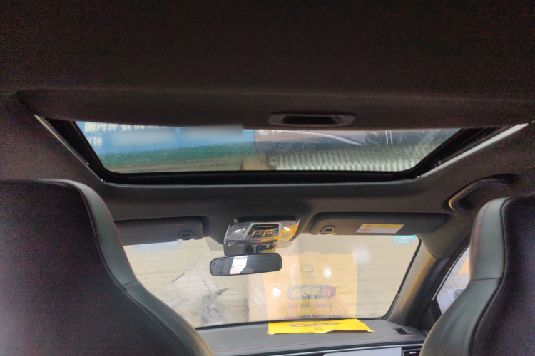 思皓A5 2022款 1.5T CVT青春版中控内饰22