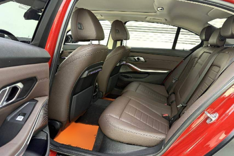 宝马3系 2020款 325Li M运动套装中控内饰7003