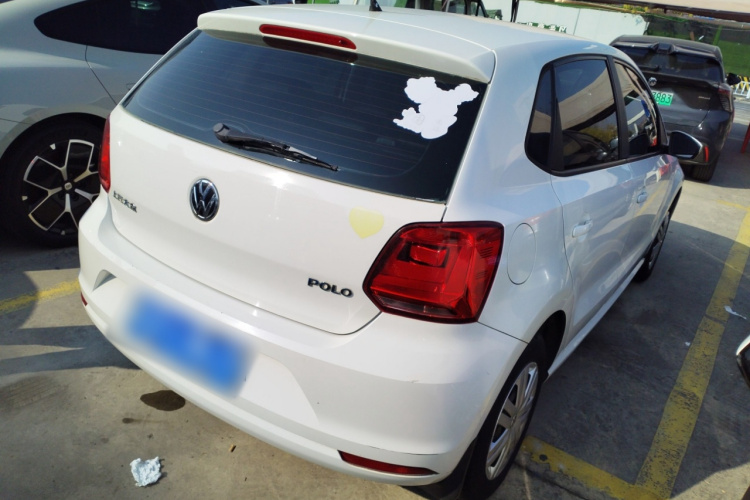 大众 Polo 2016款 1.4L 自动风尚型车身外观7