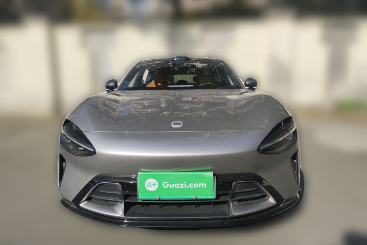 小米汽车 小米YU7 2025款 超长续航高性能四驱Max版车身外观2