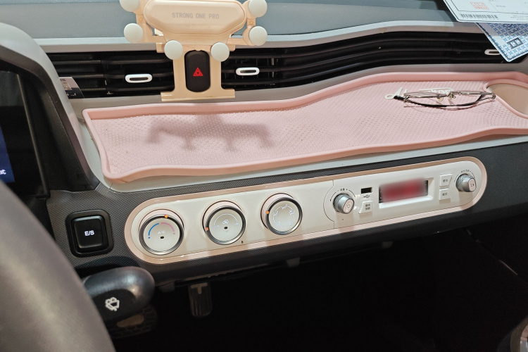 五菱汽车 宏光MINIEV 2021款 马卡龙臻享款 三元锂局部细节16