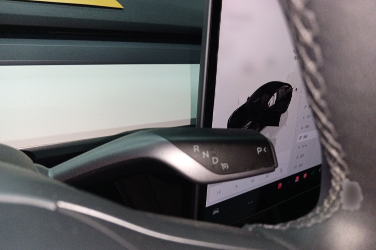 特斯拉 Model 3 2022款 后轮驱动版局部细节18