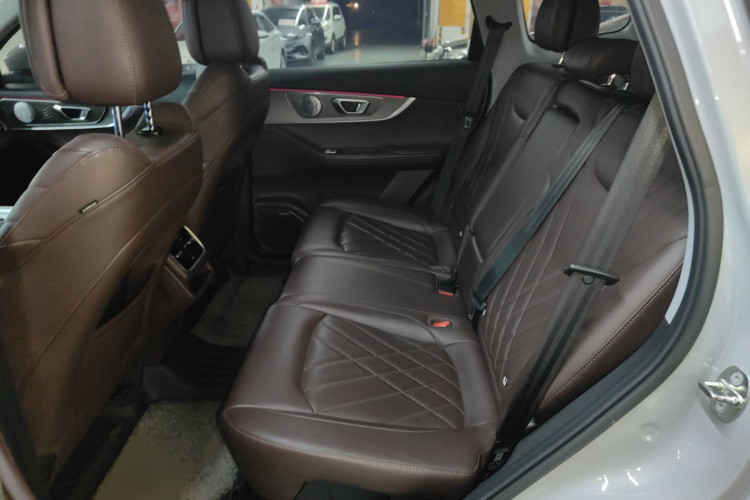 奇瑞 瑞虎8 PRO 2022款 390T 两驱浩瀚版 5座中控内饰21