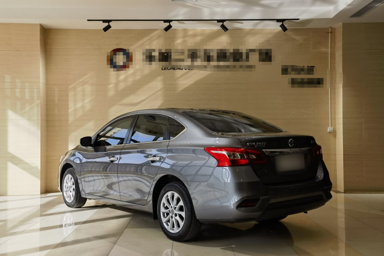 日产 轩逸 2024款 经典 1.6XE CVT舒适版车身外观6009