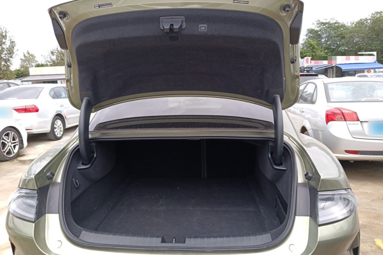 小米汽车 小米SU7 2024款 后驱超长续航高阶智驾Pro版机舱底盘23