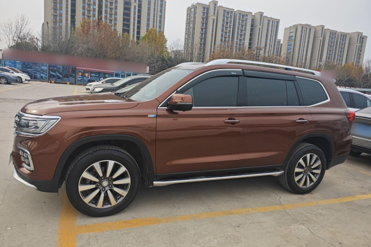 荣威RX8 2018款 30T 智联网两驱旗舰版车身外观4