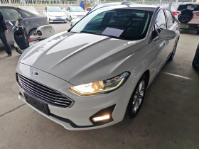 福特 蒙迪欧 2018款 EcoBoost 180 智控时尚型 国VI