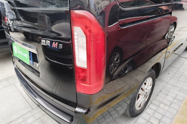 江淮瑞风 瑞风M3 2016款 宜家版 1.6L 豪华智能型车身外观6006