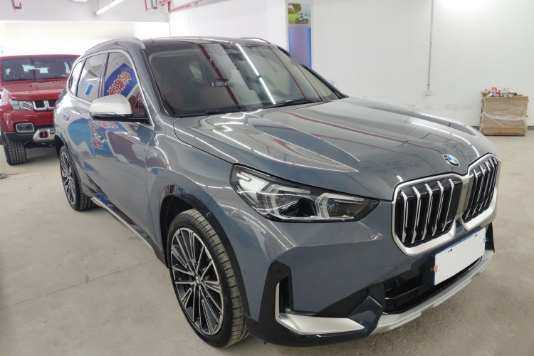 宝马X1 2023款 xDrive25Li X设计套装车身外观3