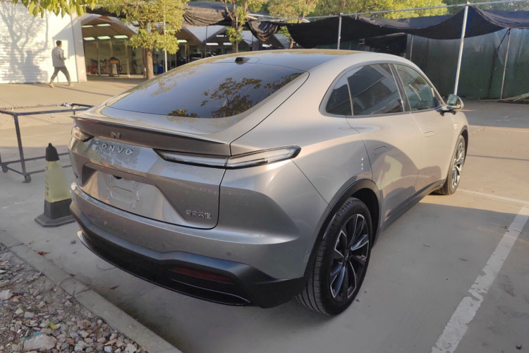 乐道L60 2024款 60kWh 后驱版车身外观7