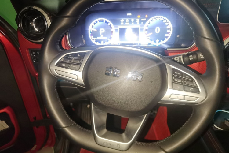 北京越野 北京BJ40 2023款 2.0T 自动四驱城市猎人版侠客型局部细节13