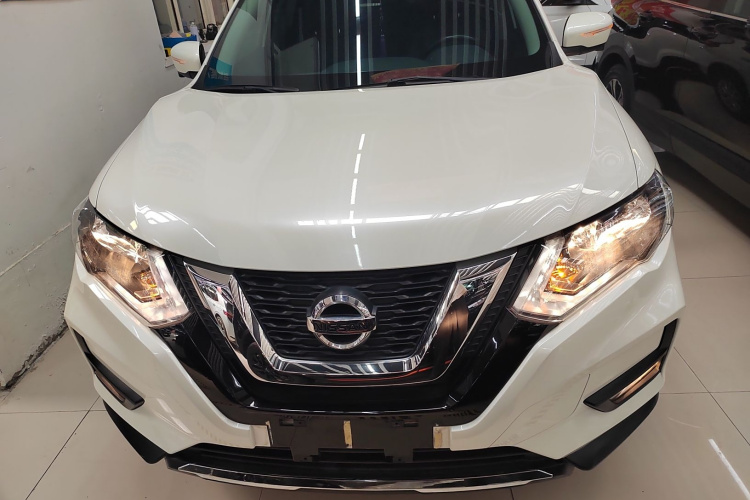 日产 奇骏 2020款 2.0L XL ITS CVT 2WD智联舒适版车身外观2