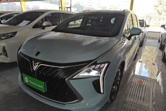 东风风行 风行游艇 2022款 1.5T DCT逐浪版