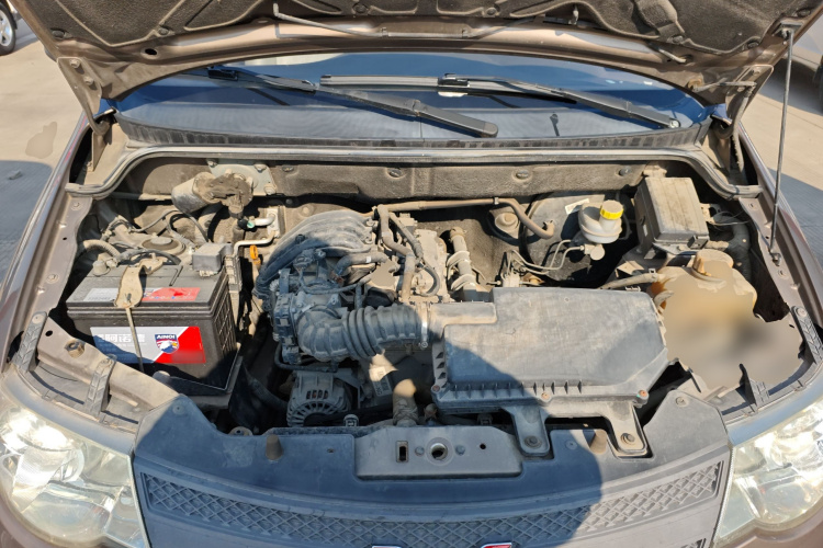 五菱汽车 五菱宏光 2015款 1.2L S 基本型国V机舱底盘24