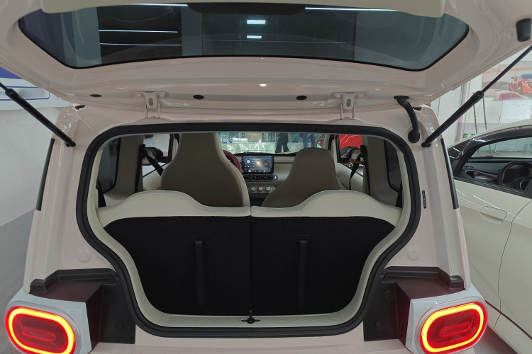 五菱汽车 宏光MINIEV 2024款 第三代 215km 青春版局部细节23