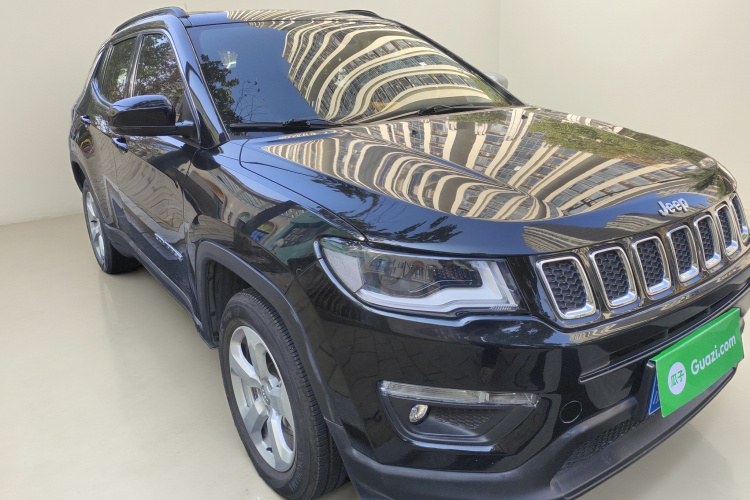 Jeep 指南者 2017款 200T 自动家享版车身外观3