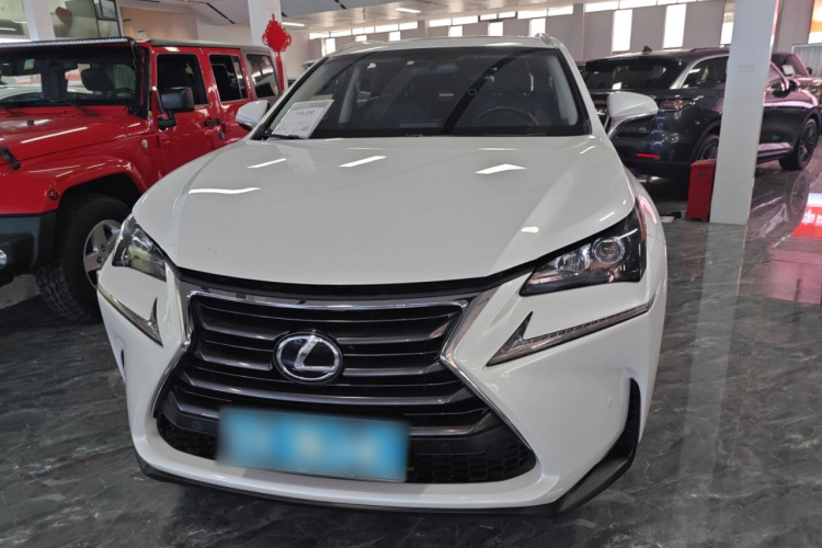 雷克萨斯NX 2015款 200 全驱 锋尚版车身外观2