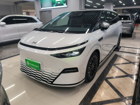 小鹏X9 2025款 740超长续航 Max