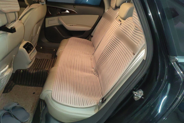 奥迪A6L 2016款 TFSI 技术型中控内饰7004