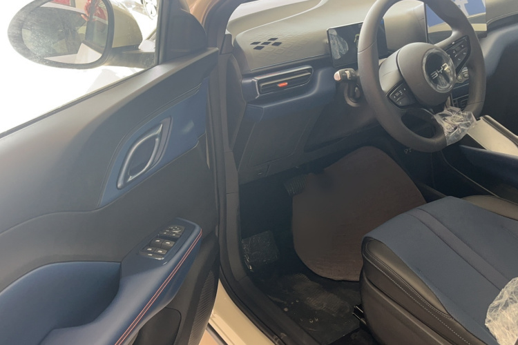 比亚迪 海鸥 2025款 305km 活力版中控内饰7002