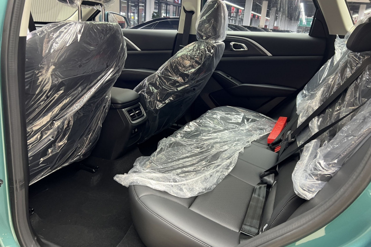 哈弗枭龙MAX 2025款 Hi4 165 Plus 长续航版中控内饰7009