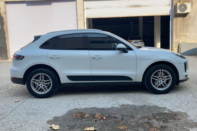 保时捷 2018款 Macan 2.0T车身外观6003