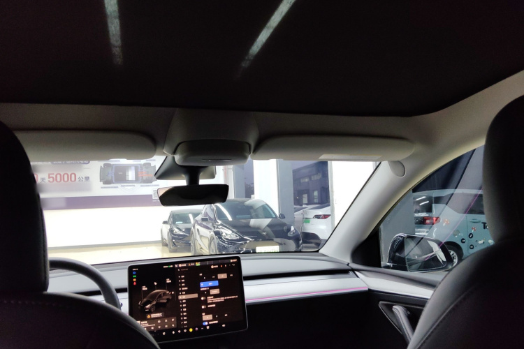 特斯拉 Model Y 2023款 后轮驱动版局部细节22