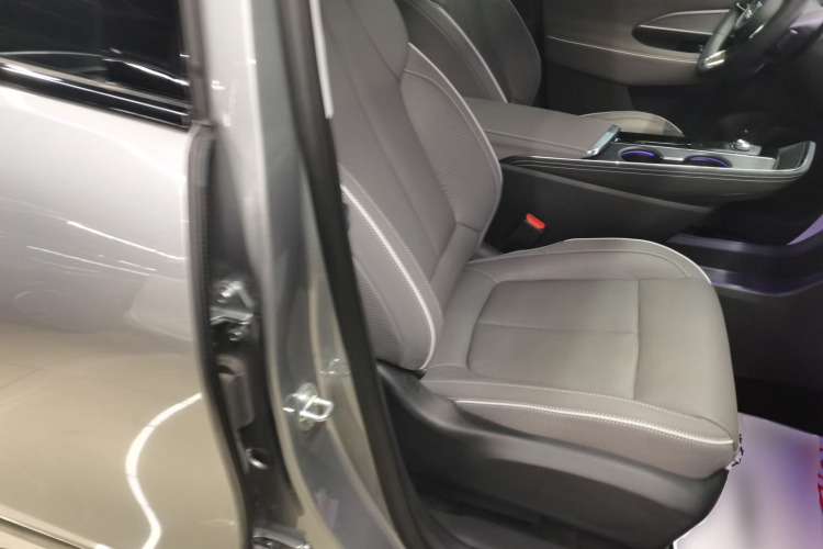 别克E5 2023款 臻享长续航版局部细节41