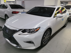 雷克萨斯ES 2015款 300h 舒适版