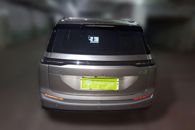 埃安 AION Y 2025款 Plus 510 智享版车身外观6