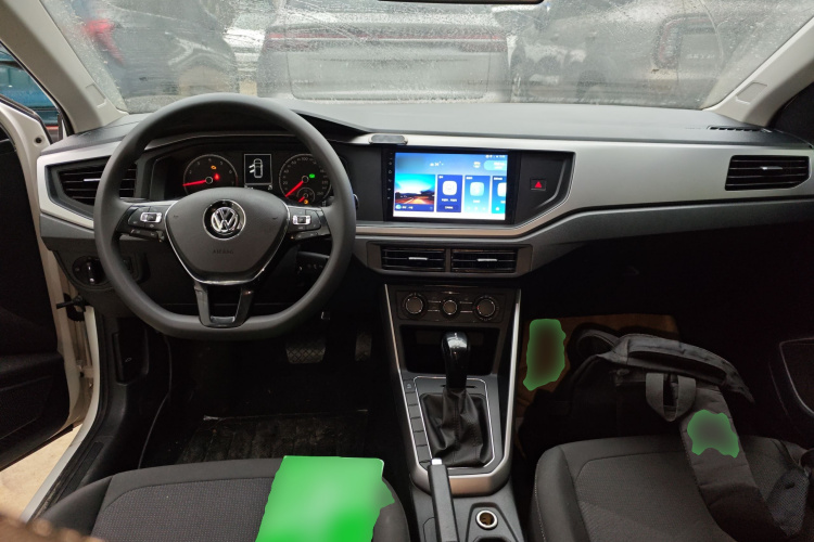 大众 Polo 2019款 Plus 1.5L 自动全景乐享版中控内饰7002