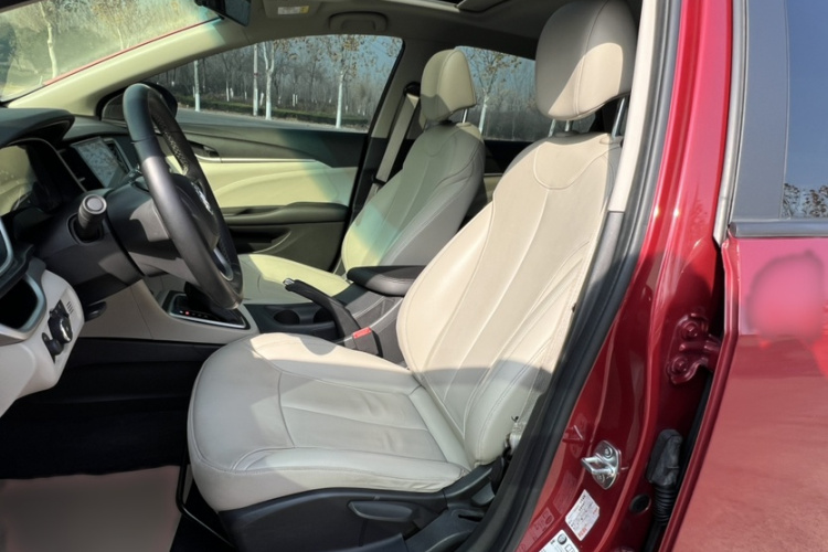 别克 英朗 2018款 15T 双离合精英型 国V局部细节19