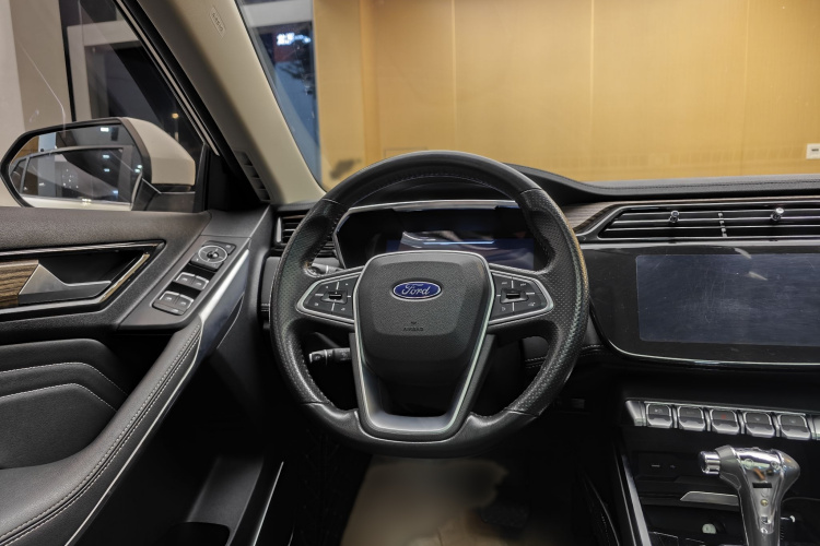 福特 领界 2019款 EcoBoost 145 CVT尊领型PLUS 国VI局部细节13