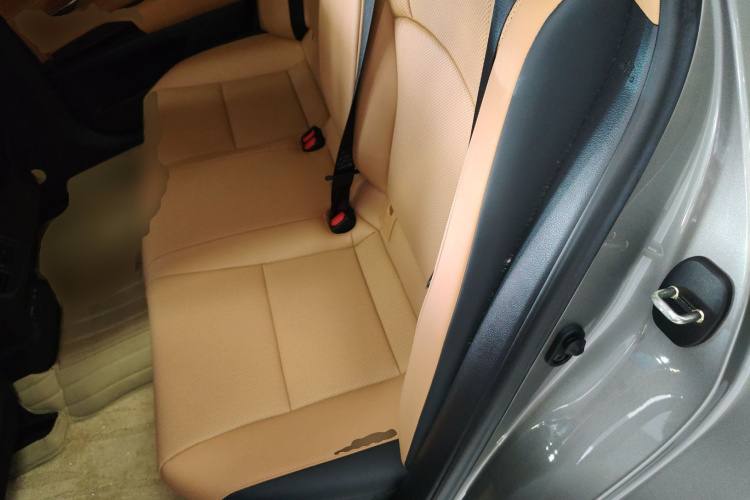 雷克萨斯ES 2023款 200 卓越版中控内饰21