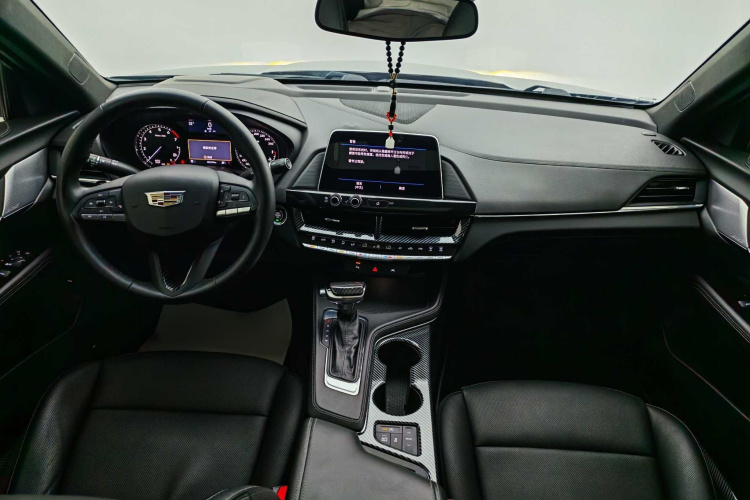 凯迪拉克CT4 2023款 25T 豪华型中控内饰7003