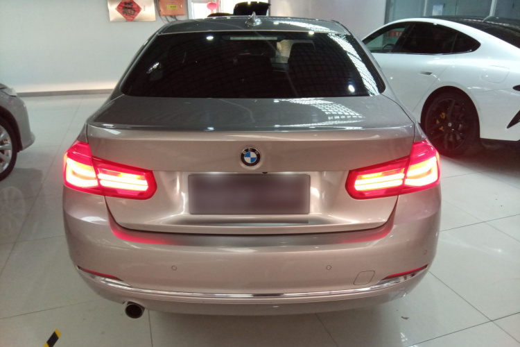 宝马3系 2017款 318Li 时尚型车身外观6004