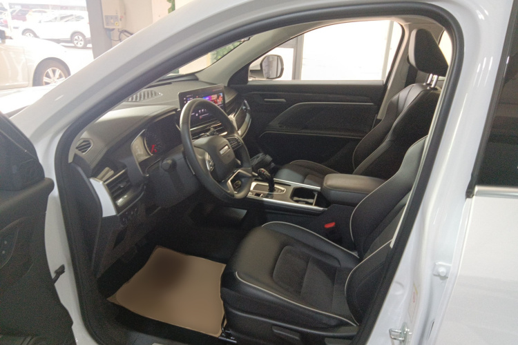 哈弗H6 2023款 国潮版 1.5T 自动都市版中控内饰19