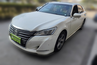 丰田 皇冠 2015款 2.0T 时尚版