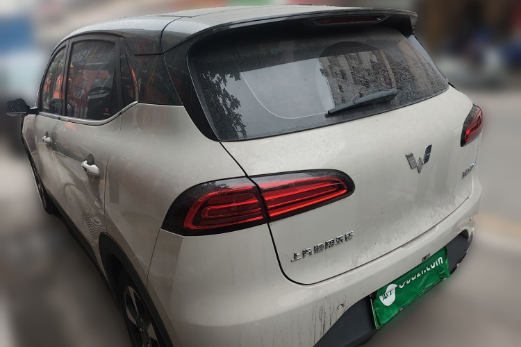 五菱汽车 五菱缤果PLUS 2024款 330km 五座版车身外观6003