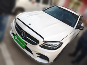 奔驰C级 2019款 C 260 运动版
