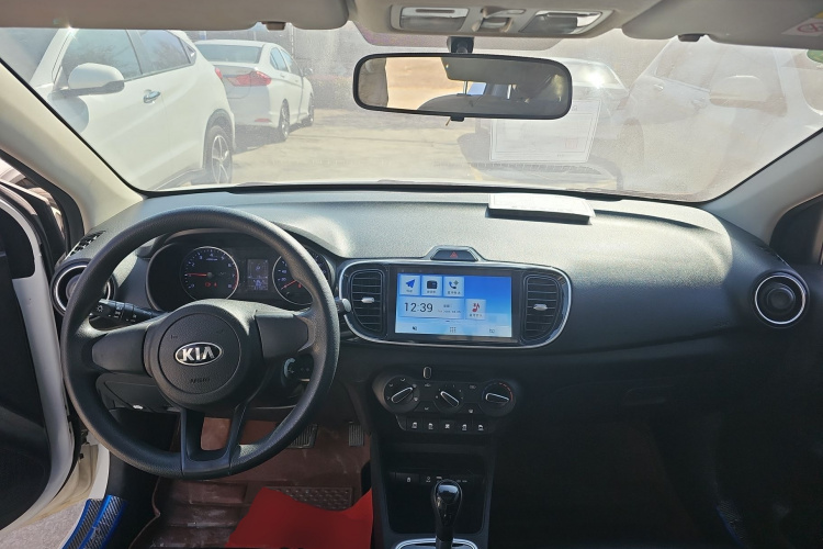 起亚 焕驰 2020款 1.4L 自动舒适天窗版中控内饰12