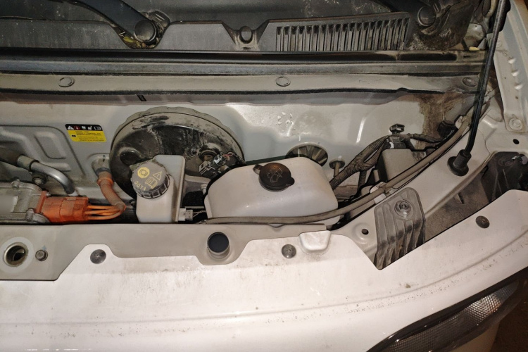 五菱汽车 宏光MINIEV 2024款 第三代 215km 进阶版局部细节9007