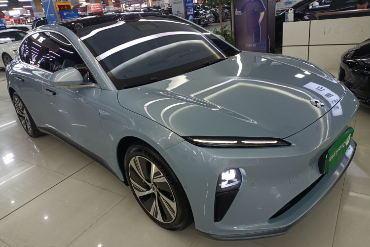 蔚来ET5 2024款 75kWh车身外观3