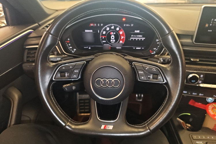 奥迪S4 2018款 S4 3.0TFSI中控内饰13