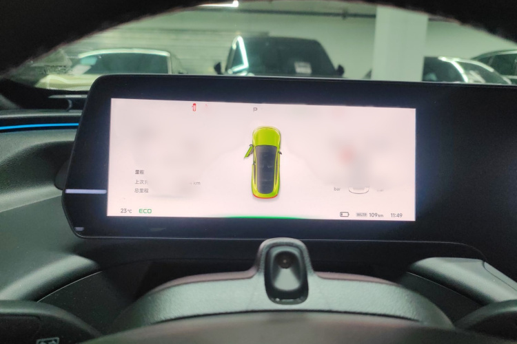 小鹏P7 2021款 670E鹏翼版局部细节14