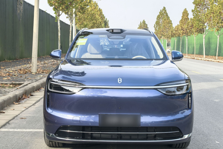 鸿蒙智行 问界M7 2026款 增程 Max四驱版 5座车身外观6002