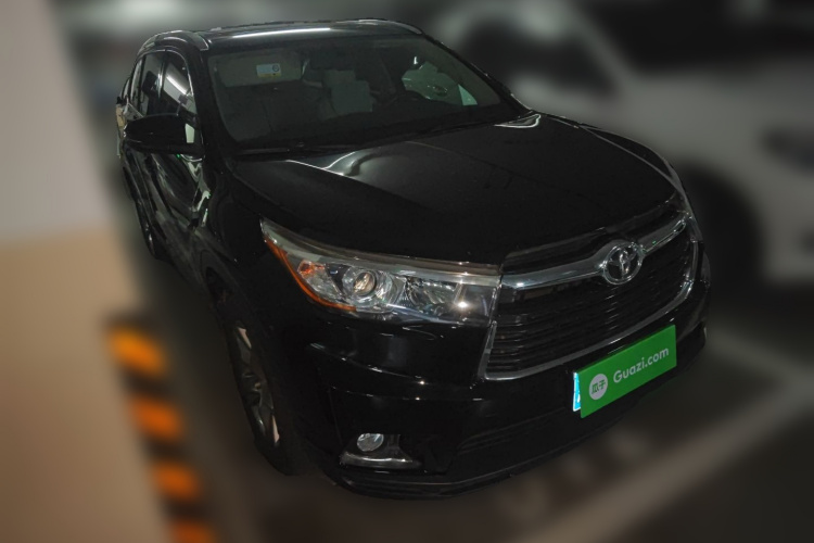 丰田 汉兰达 2015款 2.0T 四驱豪华版 7座车身外观3