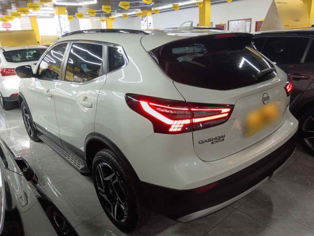 日产 逍客 2025款 荣誉 2.0L CVT XV+领先版(3)