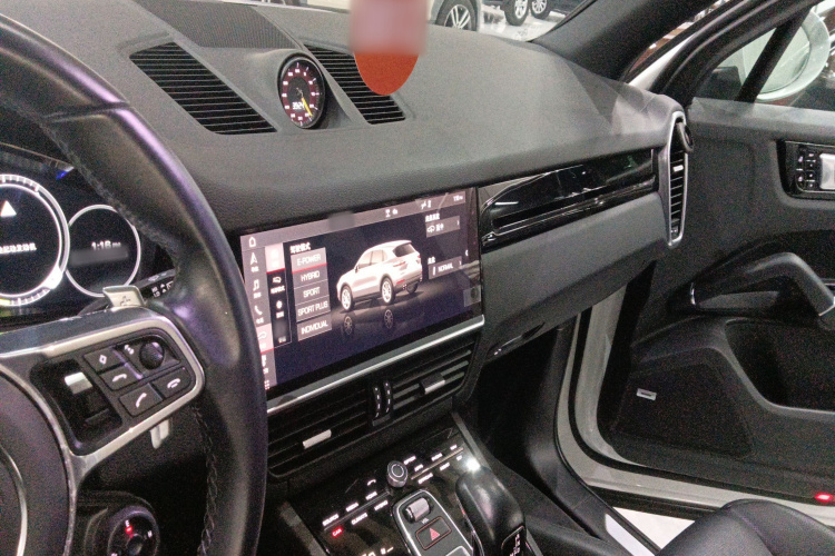 保时捷 Cayenne新能源 2021款 Cayenne E-Hybrid 2.0T中控内饰7002