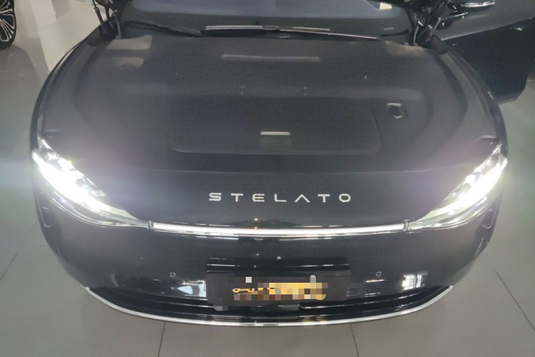 鸿蒙智行 享界S9 2024款 纯电 Ultra 四驱旗舰版机舱底盘24